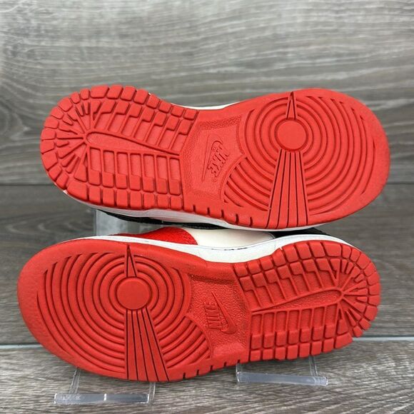 Nike Dunk Low ChicagoToddler Boy Sz 9 Red White Black Lace Sneakers DC9562-100 - Picture 8 of 10
